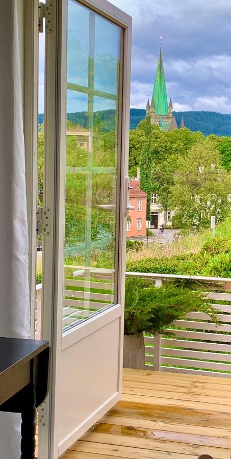 Private House-Terrace-Garden -Parking-Wifi-Smarttv Villa Trondheim Kültér fotó